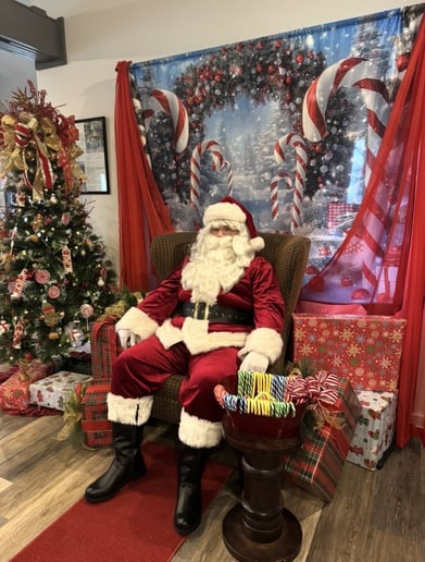 Gallery photo 2 of Santa James C