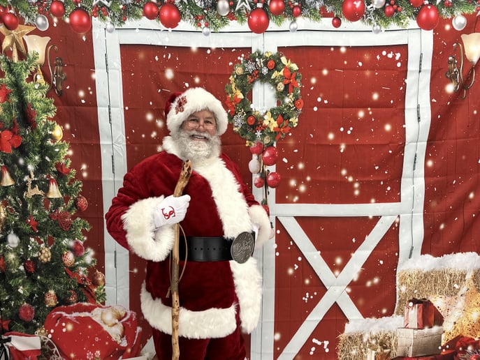 Gallery photo 17 of Santa Jeff 4 Hire