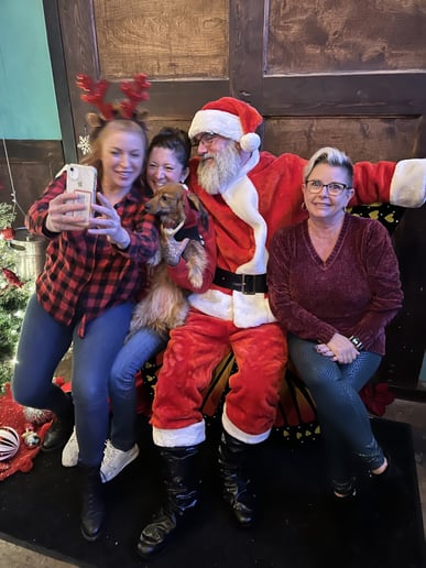 Gallery photo 11 of Santa Jeff