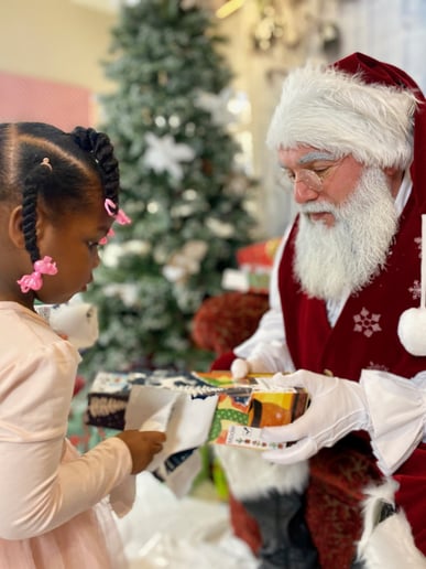 Gallery photo 4 of Santa Jeff