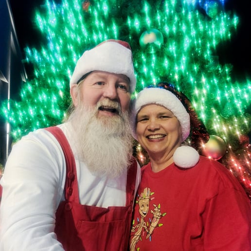 Gallery photo 3 of Santa Jeff n Mrs Claus