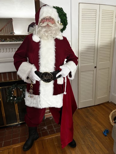 Gallery photo 2 of Santa Jeff
