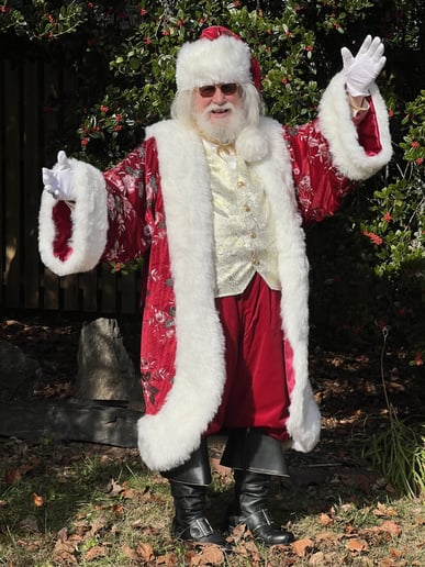 Gallery photo 5 of Santa Jeffrey