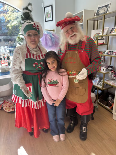 Gallery photo 20 of Santa Jeffrey