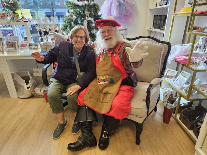 Gallery photo 22 of Santa Jeffrey