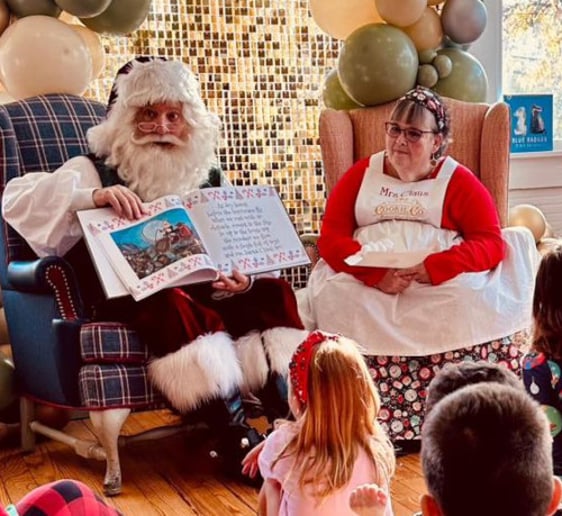 Gallery photo 4 of Alamo City Santa