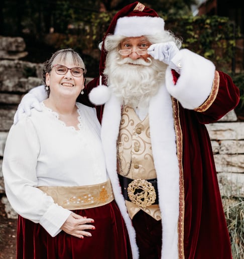 Gallery photo 1 of Alamo City Santa