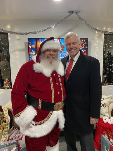 Gallery photo 3 of Santa Jerritt