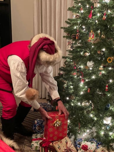 Gallery photo 3 of Santa Jerry