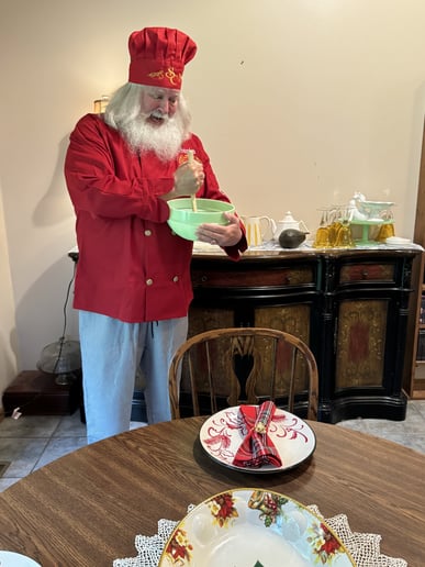 Gallery photo 12 of Santa Jerry