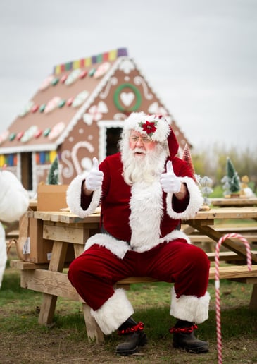 Gallery photo 10 of Santa Jim Jingle