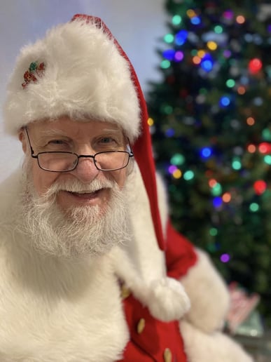 Gallery photo 9 of Santa Jimmy
