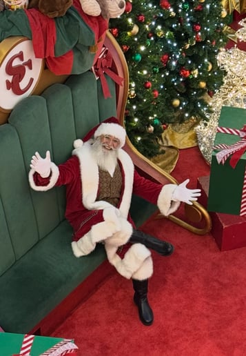 Gallery photo 8 of Santa Jingle Claus