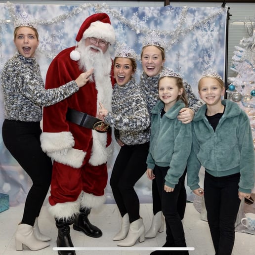 Gallery photo 9 of Santa Joe Mn