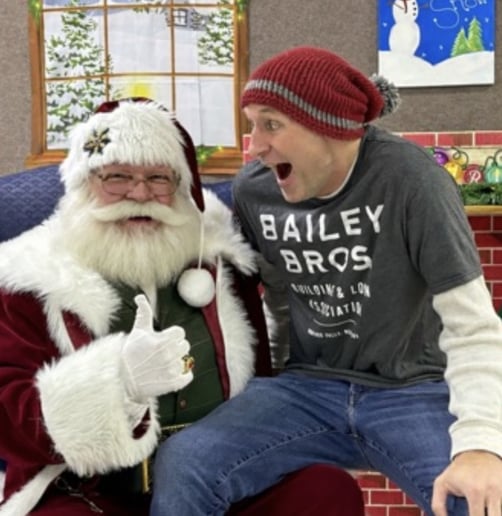 Gallery photo 4 of Santa Joe