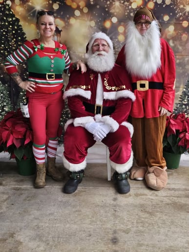 Gallery photo 8 of Santa John
