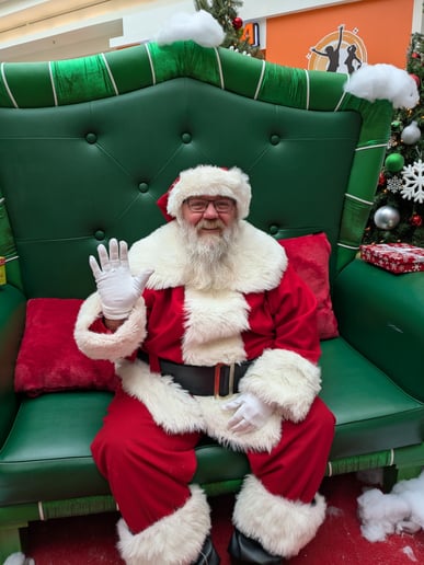 Gallery photo 1 of Santa John