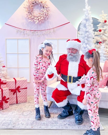 Gallery photo 3 of Santa John