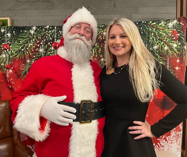 Gallery photo 4 of Santa John