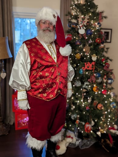 Gallery photo 2 of Santa John
