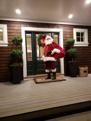 Gallery photo 23 of North Pole Santa John