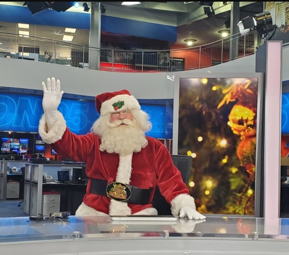 Gallery photo 27 of North Pole Santa John