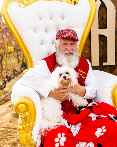 Gallery photo 6 of Santa John