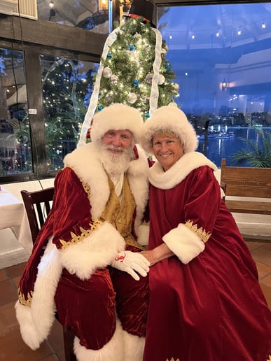 Gallery photo 15 of Santa John