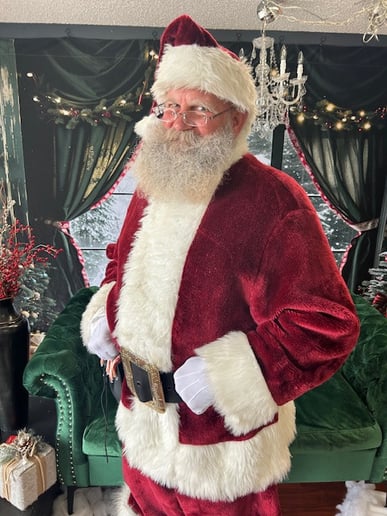 Gallery photo 8 of Santa John