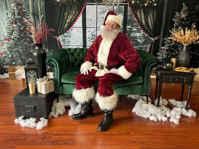 Gallery photo 7 of Santa John