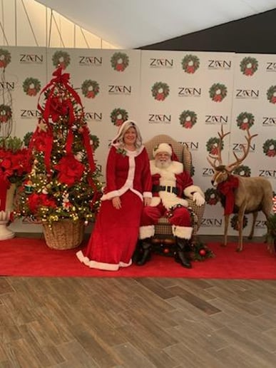 Gallery photo 6 of Santa John & Mrs Claus