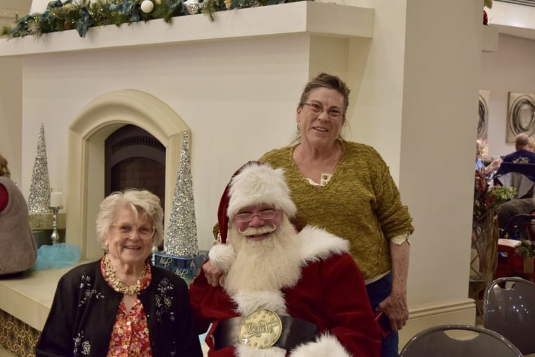 Gallery photo 14 of Santa Jon
