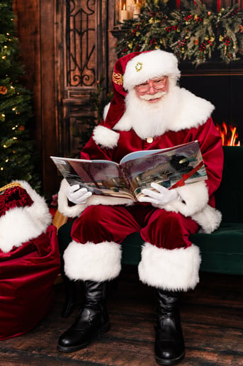 Gallery photo 1 of Santa Jon