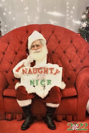 Gallery photo 2 of Santa Jonathan