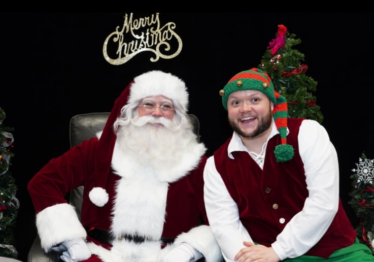 Gallery photo 7 of Santa Jonathan
