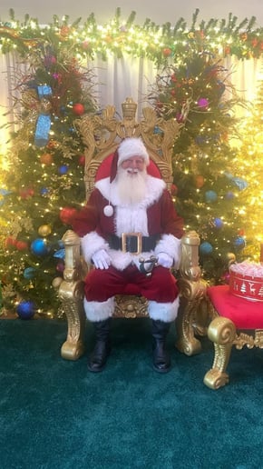 Gallery photo 1 of Santa Josh