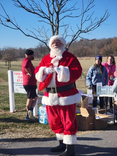 Gallery photo 10 of Santa Joshua
