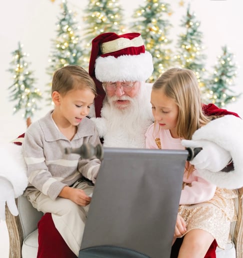 Gallery photo 7 of Santa JT
