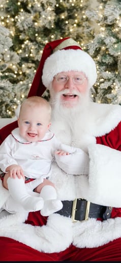 Gallery photo 1 of Santa JT