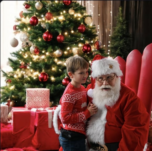 Gallery photo 3 of Santa K