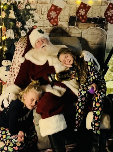 Gallery photo 10 of Santa K
