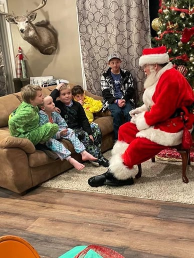 Gallery photo 5 of Santa K