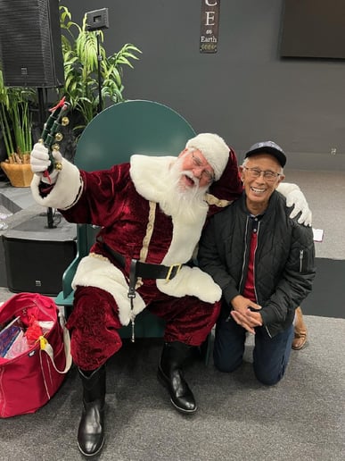 Gallery photo 4 of Santa Keith