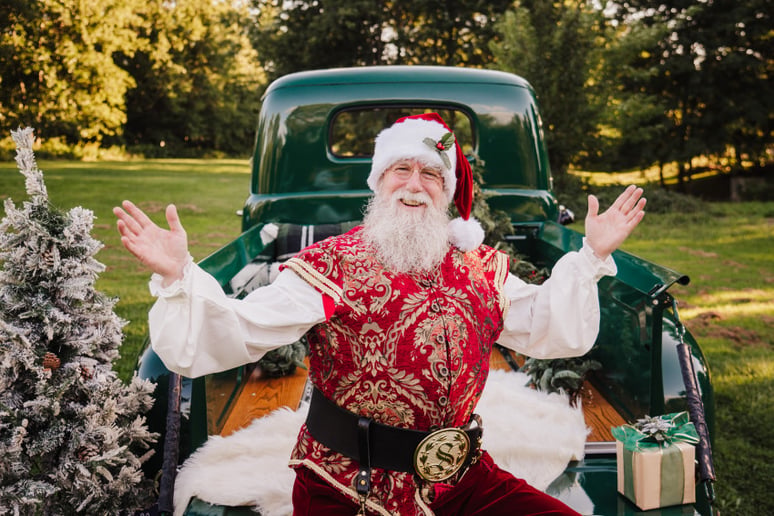 Gallery photo 10 of Santa Keith