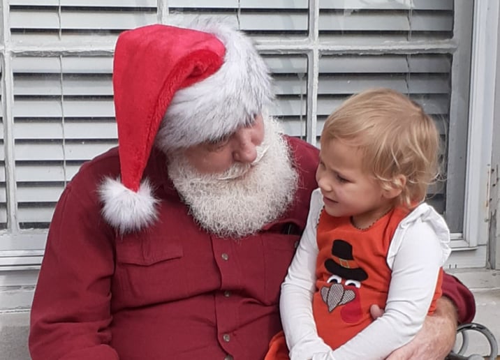 Gallery photo 3 of Santa Ken