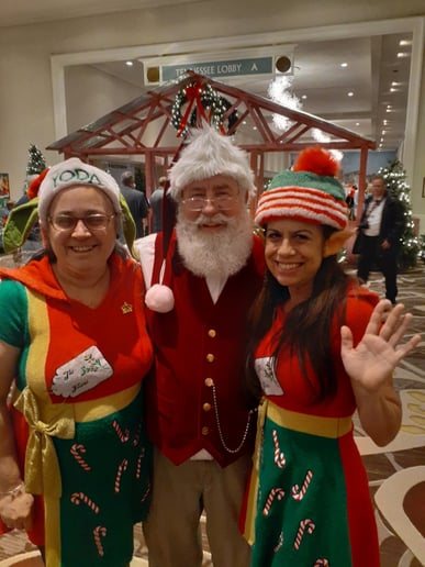 Gallery photo 4 of Santa Ken
