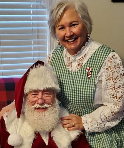 Gallery photo 9 of Santa Ken