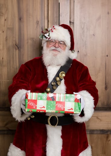 Gallery photo 2 of Santa Ken