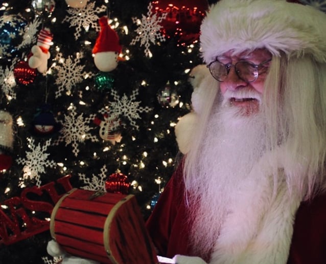 Gallery photo 1 of Santa Kenny