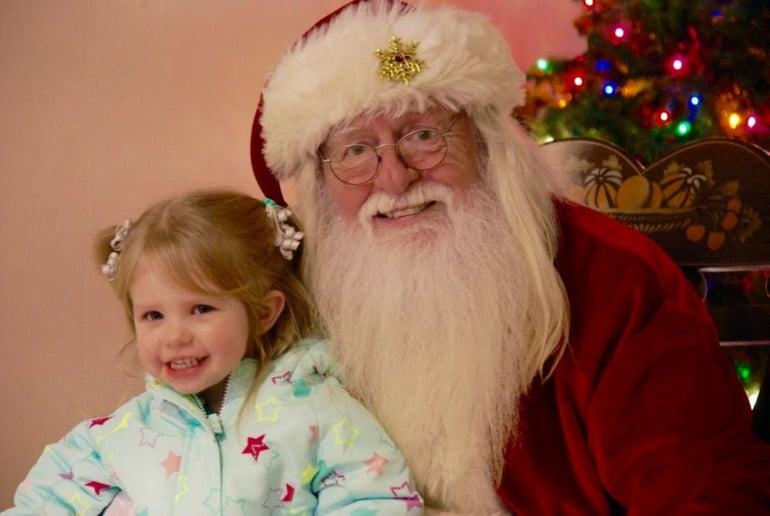 Gallery photo 6 of Santa Kenny